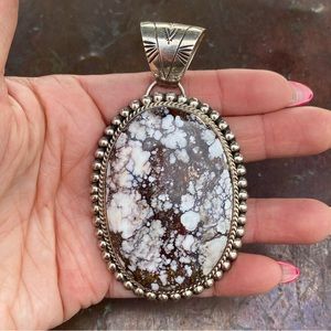 NWOT Large Statement Wildhorse Magnesite Pendant